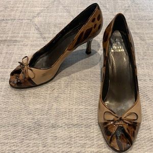 Stuart Weitzman size 8 peep toe heel